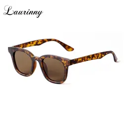 LAURINNY Vintage Square Sunglasses Woman Brand Fashion Trendy Shades Sun Glasses Popular Retro Hip-Hop Female Eyewear UV400