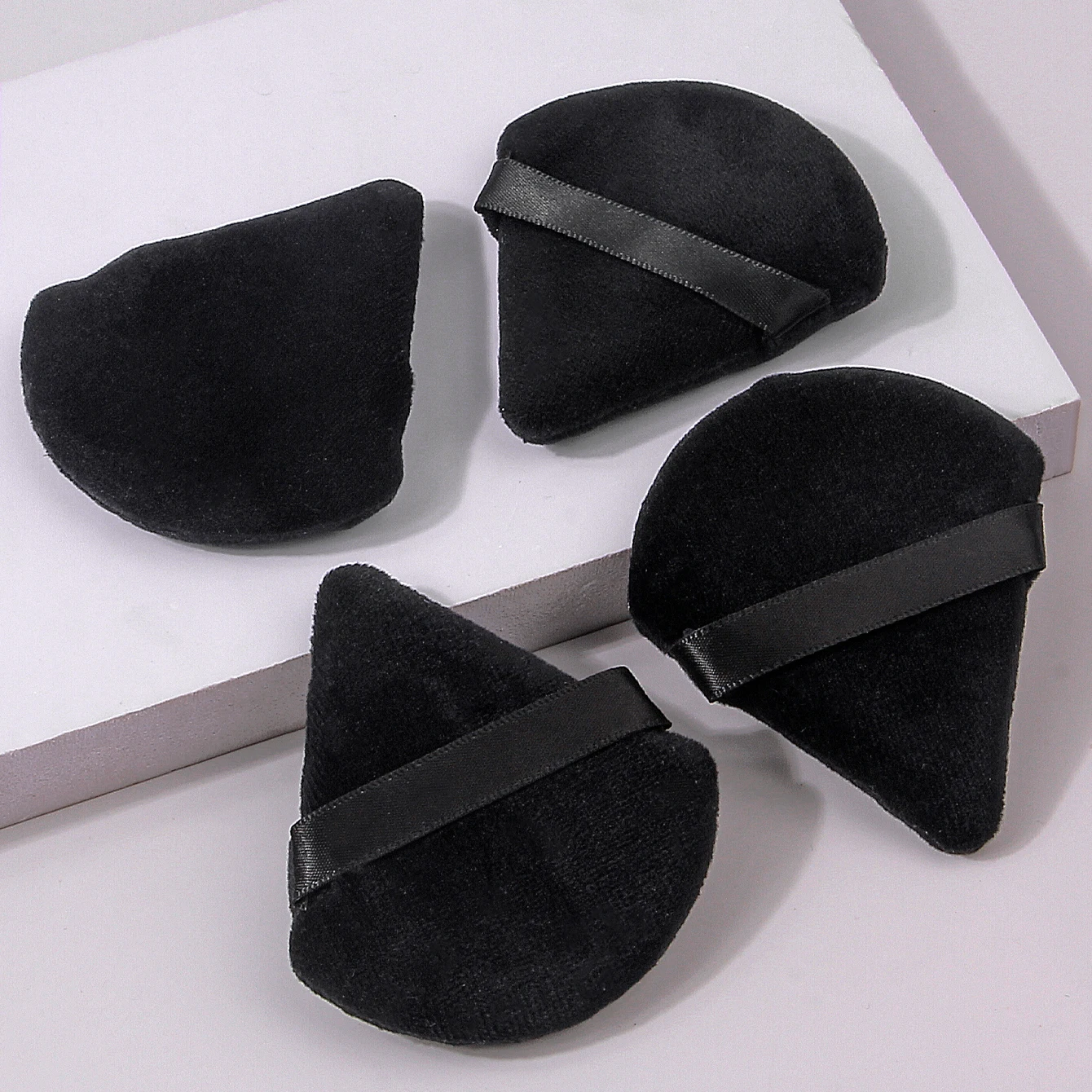 30 SZT. Puszek do pudru do makijażu, nieprzywierający, do pudru suchego i mokrego, dwufunkcyjny, trójkątny puszek do pudru, narzędzie do makijażu twarzy.