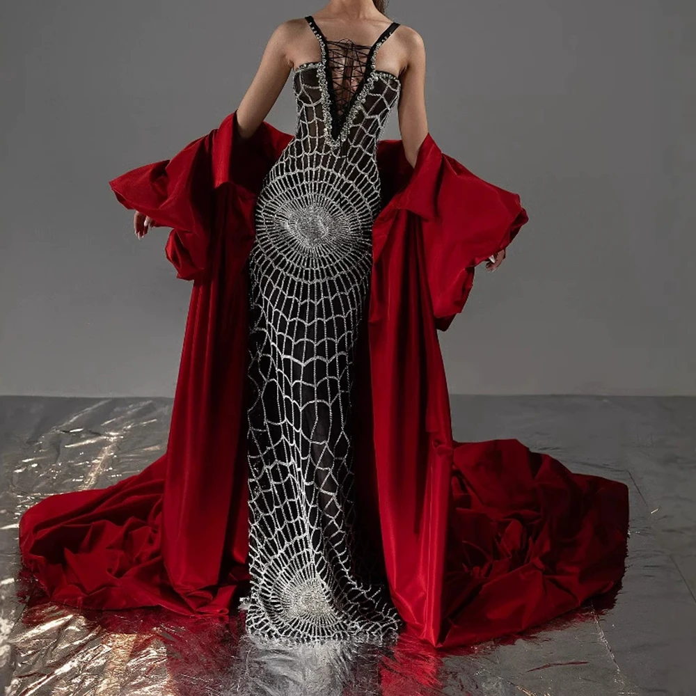 

Dark Night Spiderweb Satin Dress Star Diamond Embellished Three-Dimensional Cut Evening Banquet Bandage Dress-GZXX848
