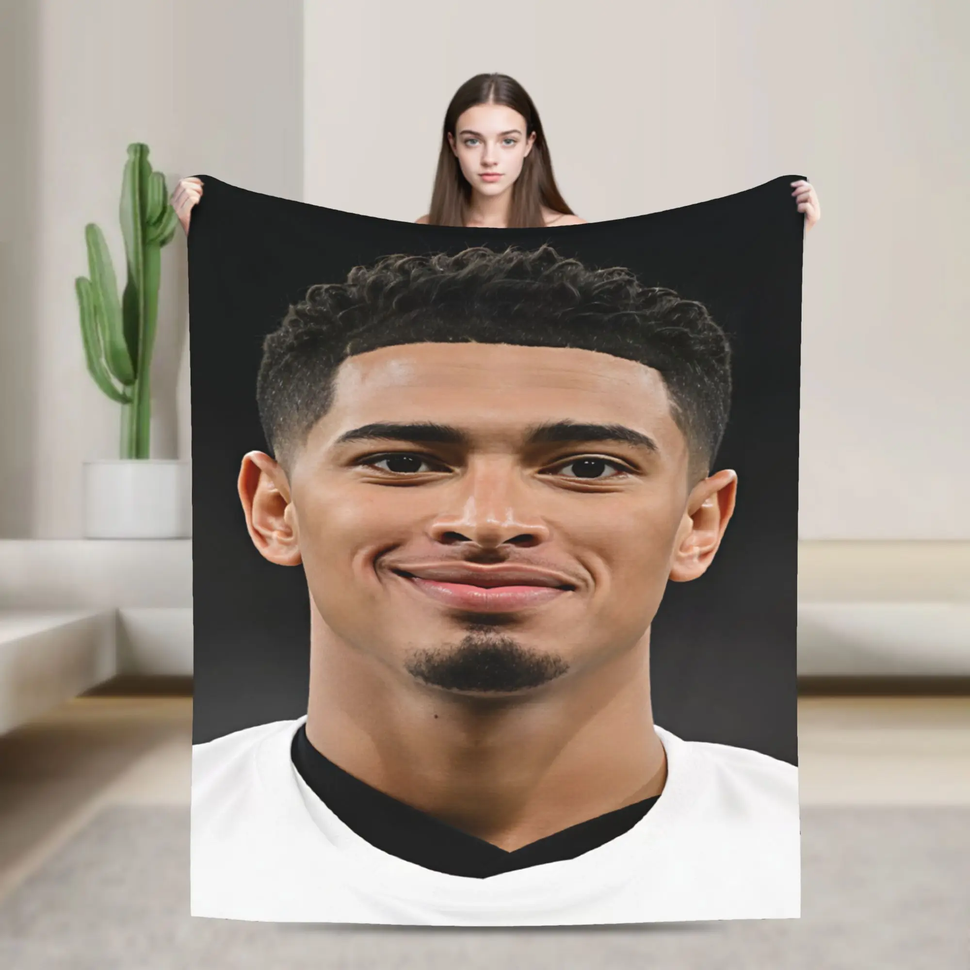 Jude Bellingham Soft Smile Face Close Up Super Soft Blanket Funny Travel Throw Blanket Chair Flannel Bedspread Sofa Bed Cover