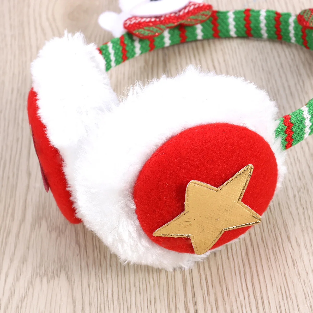 Christmas Ear Warmers One Size Fits Most Adults Anti-Slip Warm Winter Ear Covers Holiday Party Costume Prop Bear Design