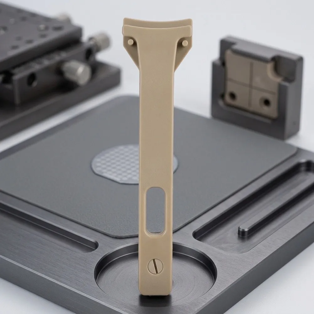 PEEK Plastic Tweezers for Semiconductor Equipment Handling Scratch Free Static Safe 10 2 2 mm Size Cleanroom Use