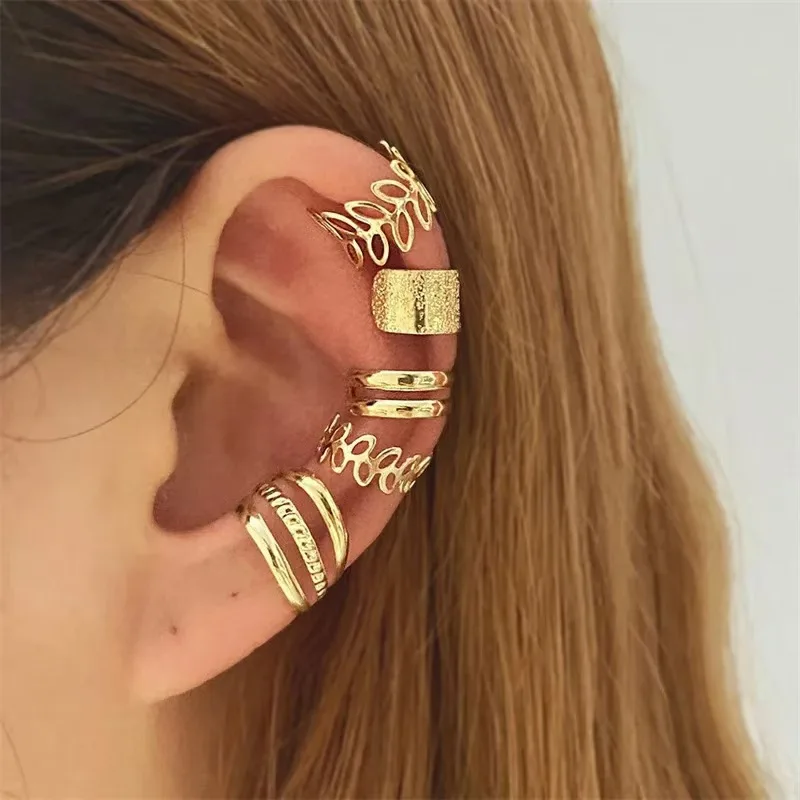 Creative minimalist no-piercing cartilage clip 5-piece set, featuring leaf hollow design, multi-layered C-shaped ear cuffs.