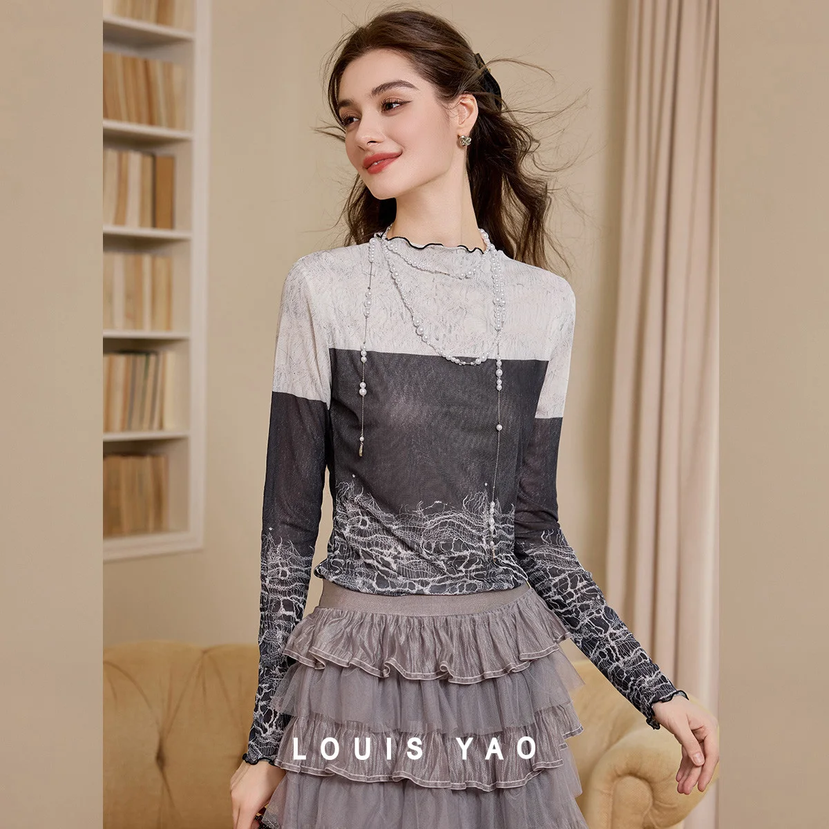 

LOUIS YAO Contrast Colours Stand-Up Collar Women Top 2025 Autumn/Winter Elegant Slim-Fit Tees Knit Micro-Stretch Women's T-Shirt