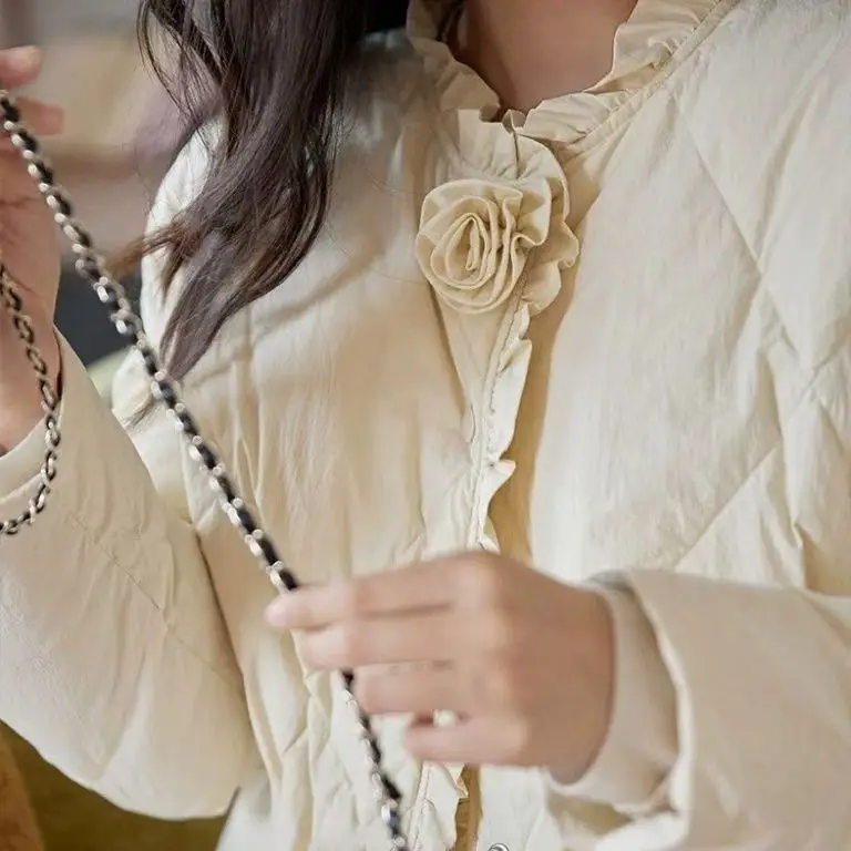 Piumino da donna in cotone Jaet ort Cappotto invernale vintage leggero e ampio Fiore 3D impreziosito in legno coreano Sle