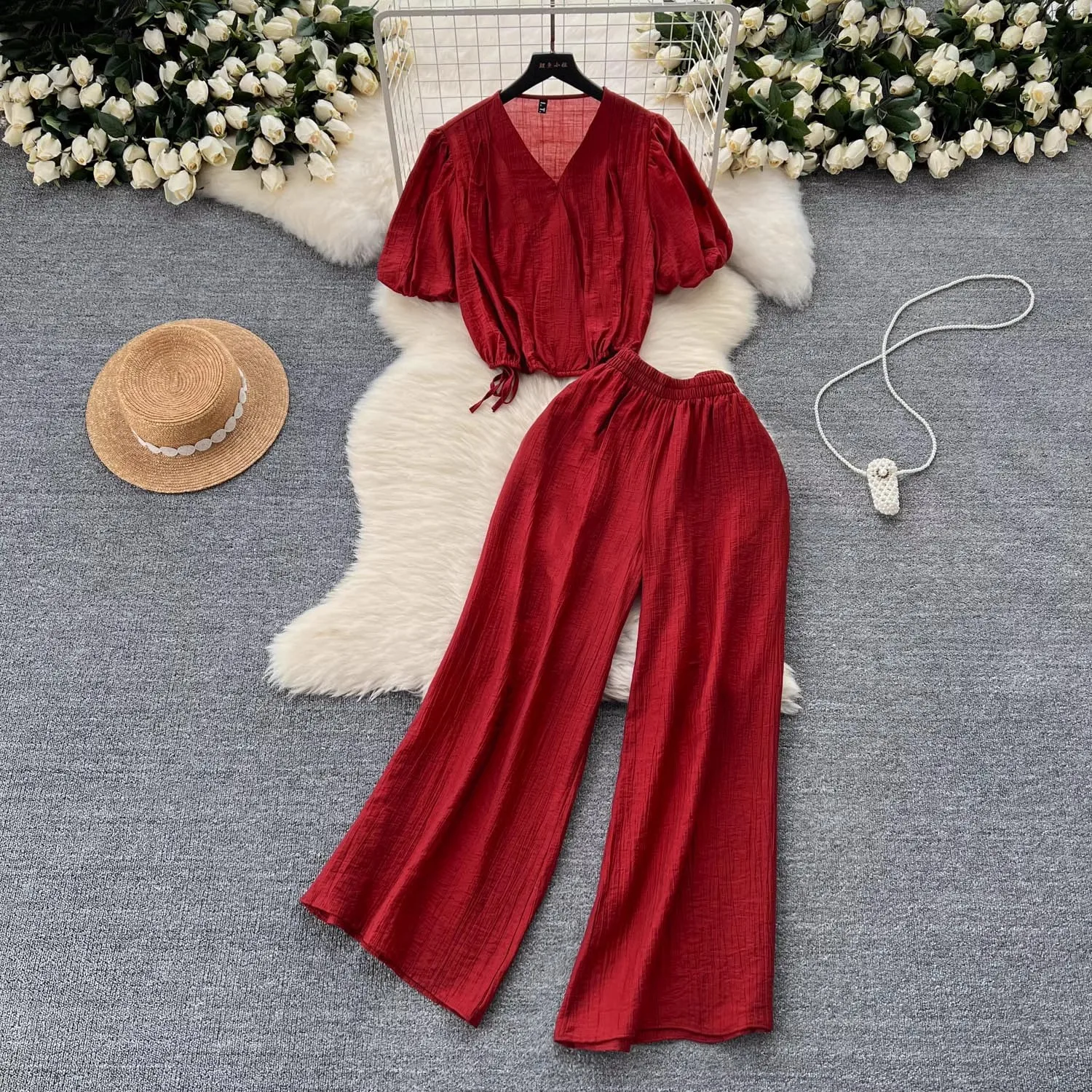 

Net Red Chic Summer Wear New Age Reduction Two Sets Waist Puffy SleeveTop + Everything Goes With Casual Pants Solid Color Set