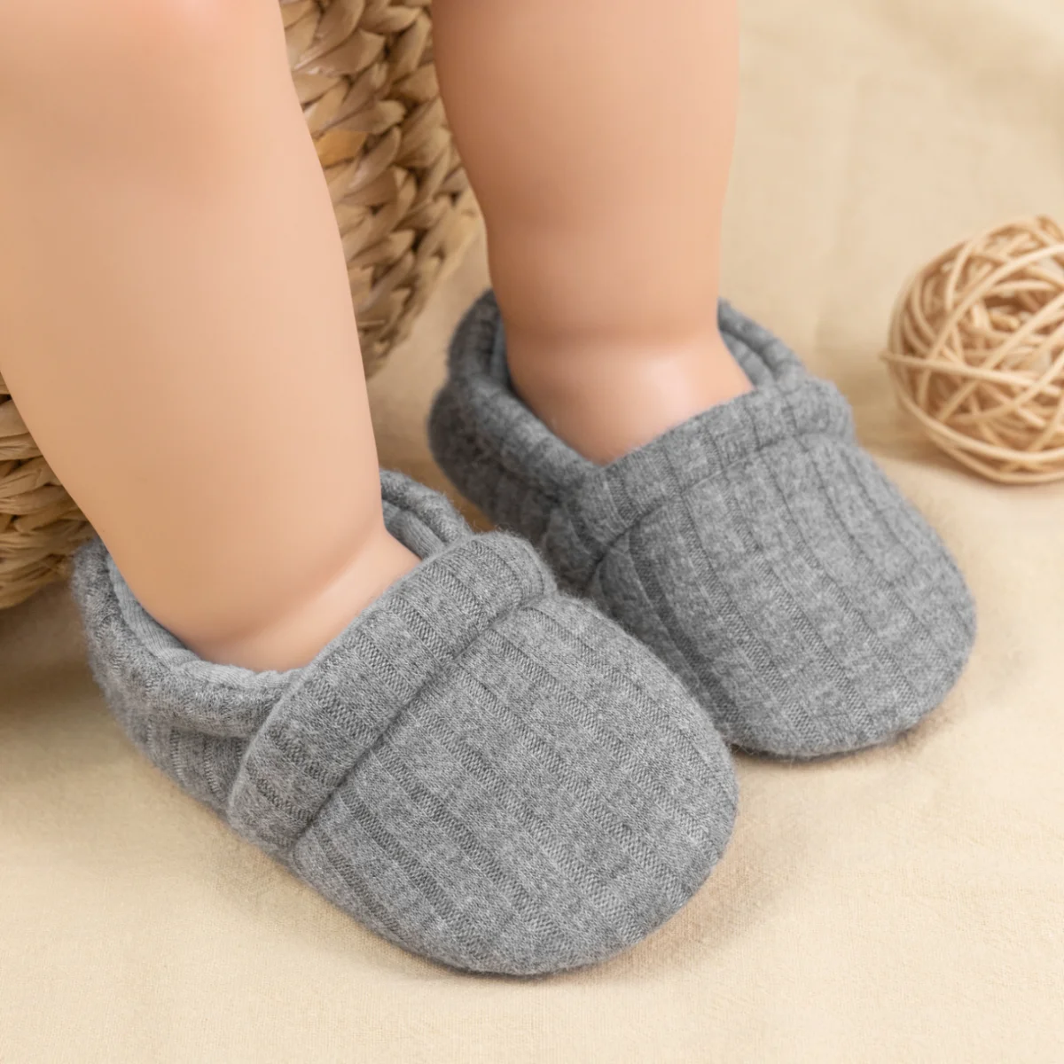 KIDSUN Baby Girls Boys Toddler First Walkers Shoes Booties Newborn Baby Crawling Shoes Warm Fluff Non-Slip Baby Crib Shoes