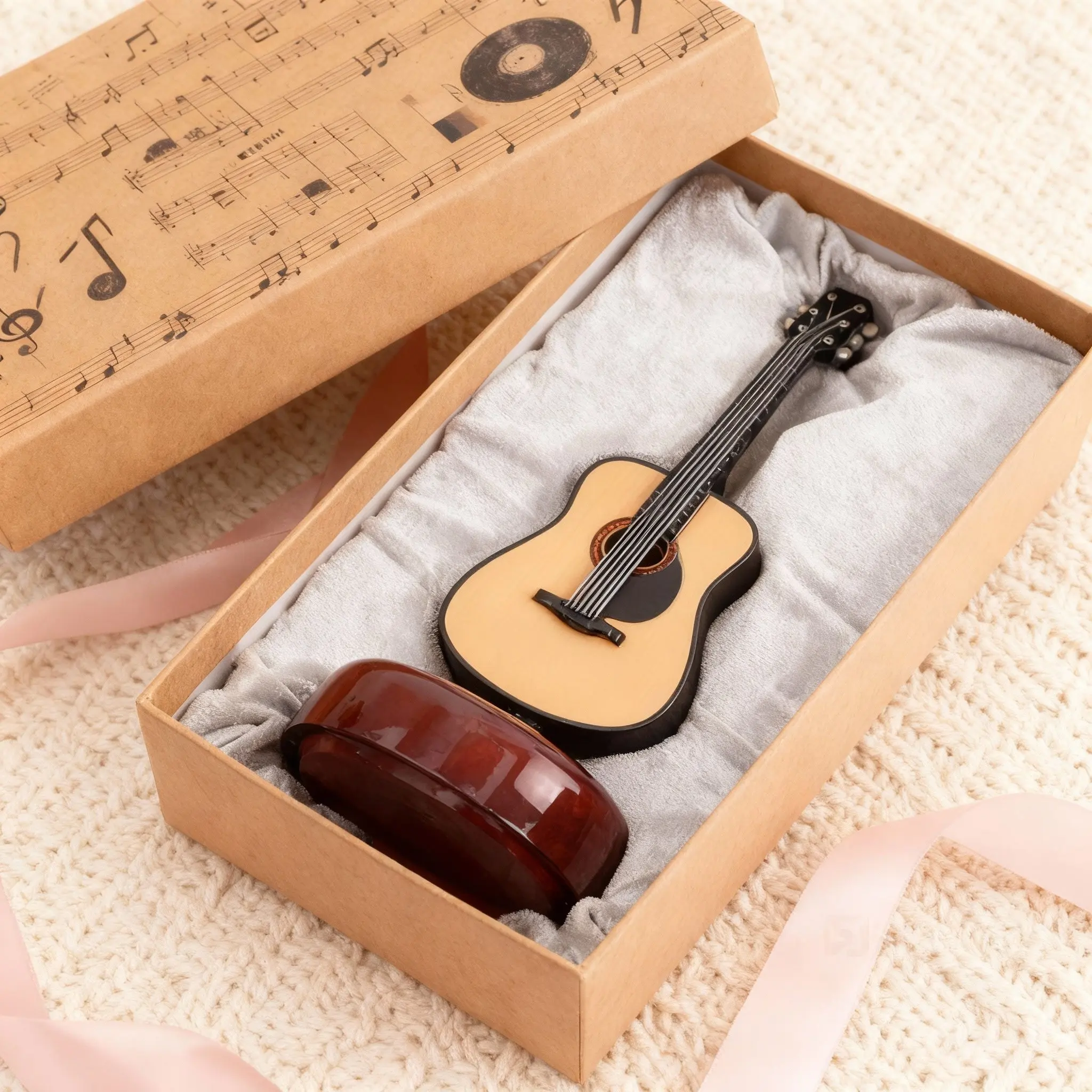 Creative guitar modeling music box gift box violin pendant ornament