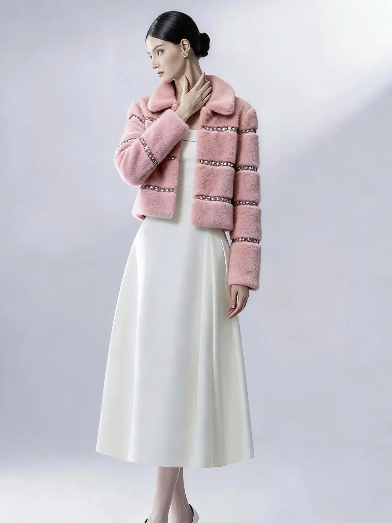 Jesień Zima Nowa Gruba, Ozdobiona Koralikami, Ekologiczna, Futrzana Kurtka Damska Luksusowa Lekka Futrzana Odzież Wierzchnia Bez Marki