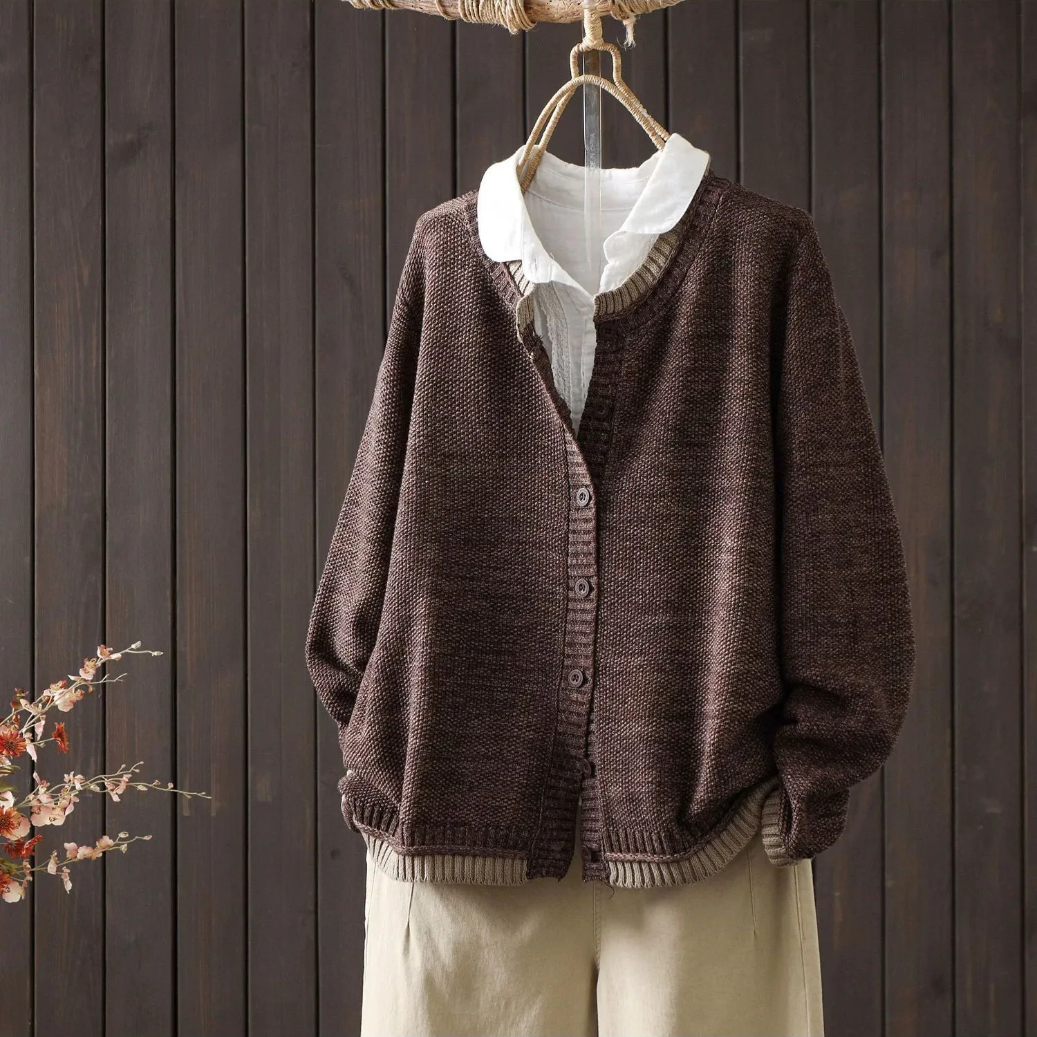 Women Fall Colorblock Knit Cardigan Round Neck Single-Breasted Loose Long Sleeve Artistic Casual Contrast Sweater Tops