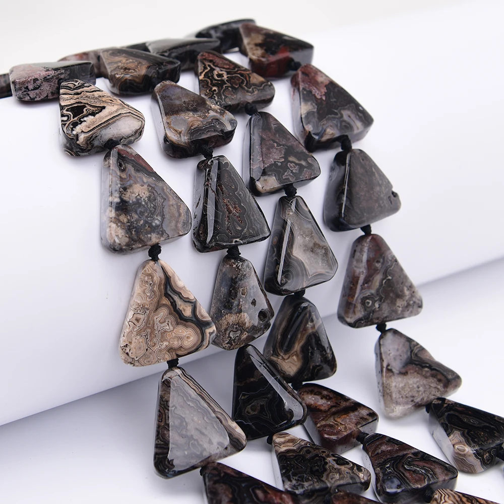 

APDGG Large 27x30mm Natural Black Crazy Lace Agates Triangle Nugget Loose Pendant Beads 15.5'' Jewelry DIY