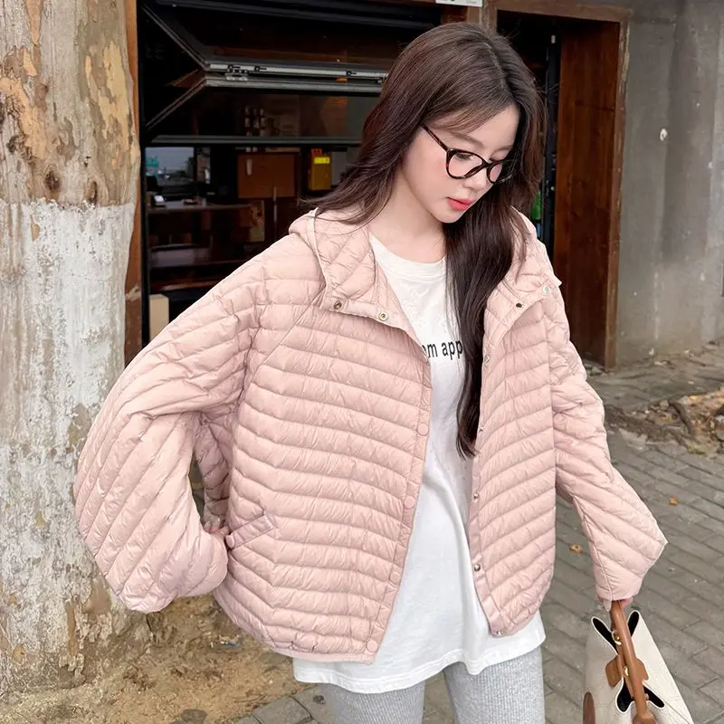 

Женская хлопковая куртка-пальто: приталенная, однотонная, с капюшоном, на одной пуговице, легкая, удобная, минималистичная, повседневная, универсальная