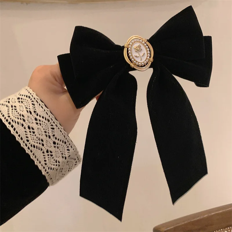 Wróżka Retro Velvet Black Bowknot Pearl Duży sprężynowy klips na tył głowy Ozdobne spinki do włosów dla kobiet Dziewczyna Akcesoria do włosów
