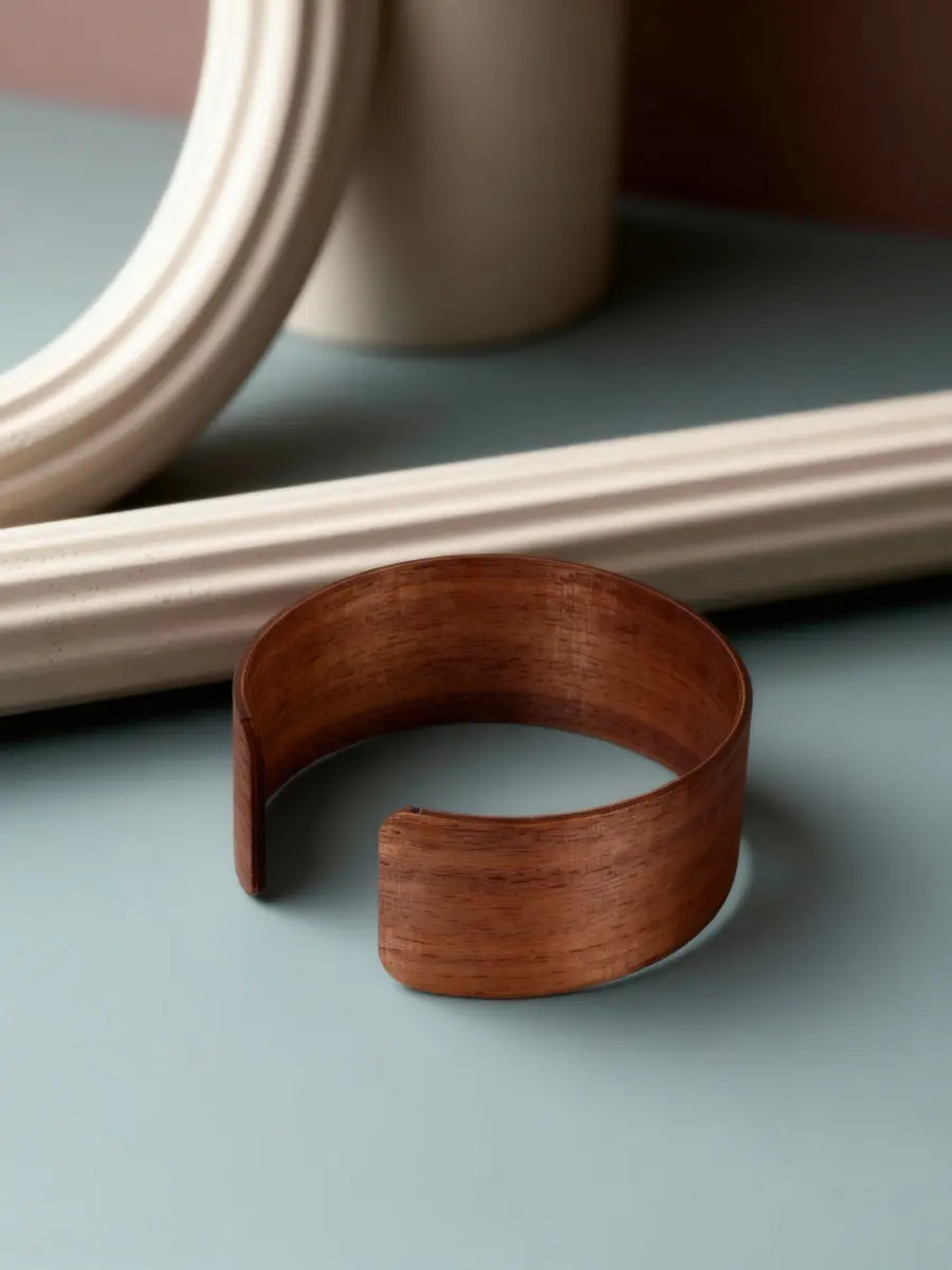 Wooden Heat Insulated Cup Sleeve Sturdy Protective Wood Sleeve Natural Grain Elegant Heat Protection for Coffee Tea Cups