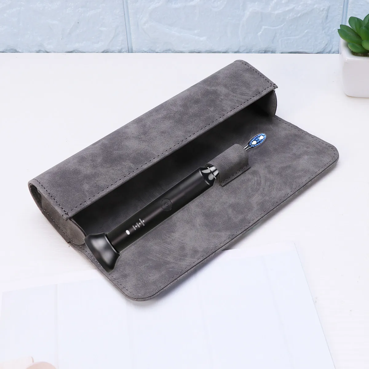 Portable Electric Toothbrush Case with Cover for Travel Camping Outdoor Use Compact Sanitary Toothbrush Holder Toothpaste