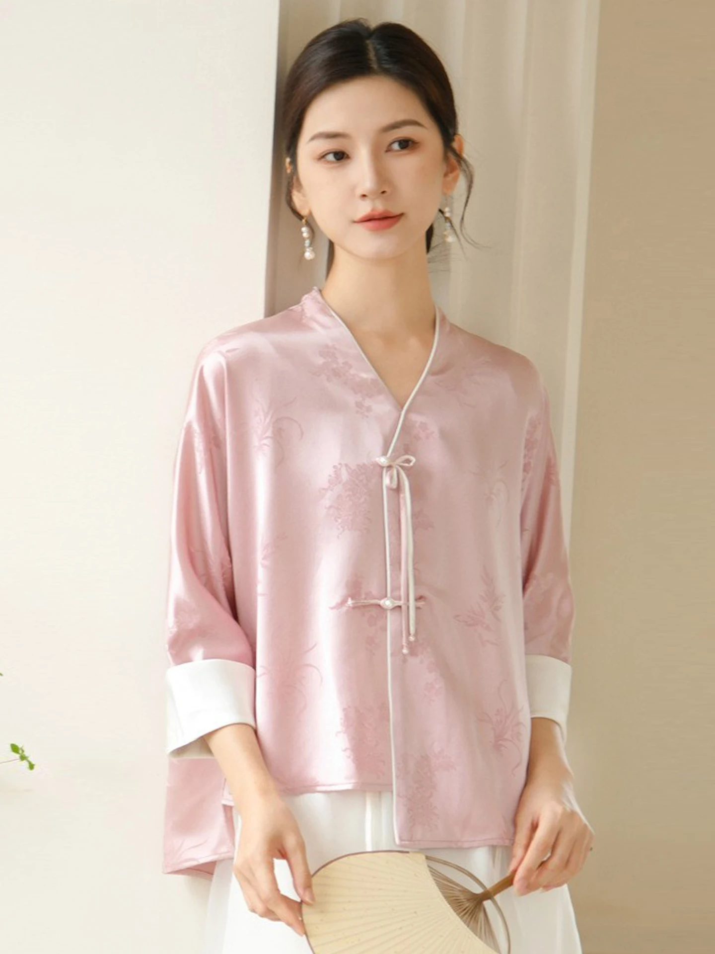 

Ele Chinese Sle Women's irt with Button Design Unique Improved Premium Quali Autumn Outerwear Faionable Top