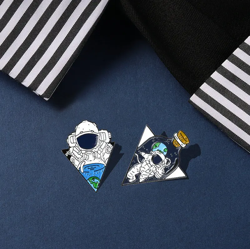 

Pin Astronauts Special Edition Brooches Bag Clothes Lapel Pin Cosmic Space Badge for kids Jewelry Gift Space Travel Enamel