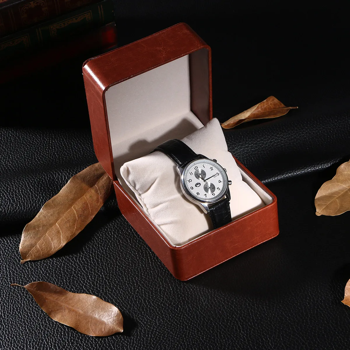 

Watch Box PU Luxury Single Grid Storage Organizer Holder Removable Cushion Secure Display Case Suitable Personal