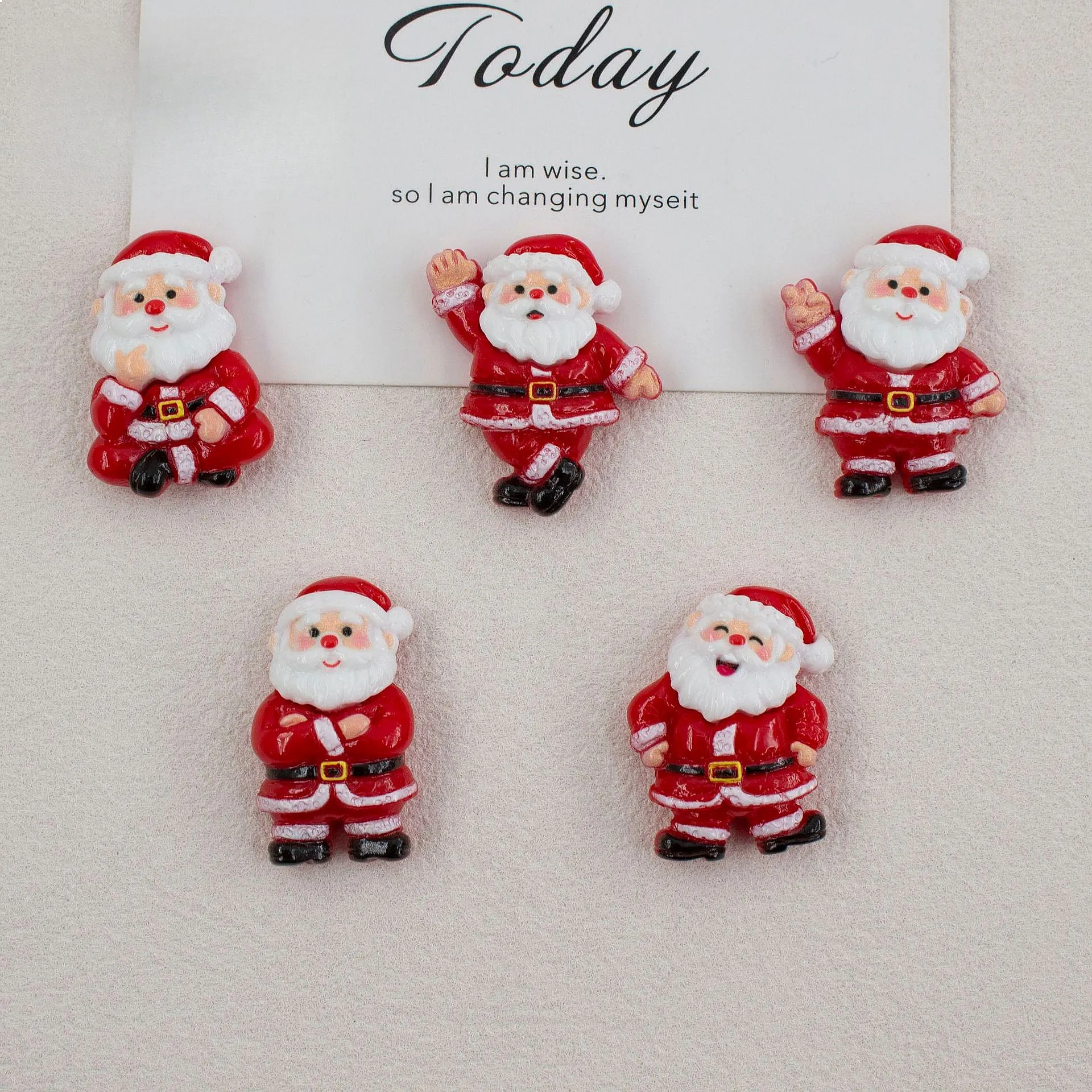 100pcs Cute Flatback Mini Santa Resin Charms DIY Christmas Cabochons for Phone Case Hairpin Keychain Decor
