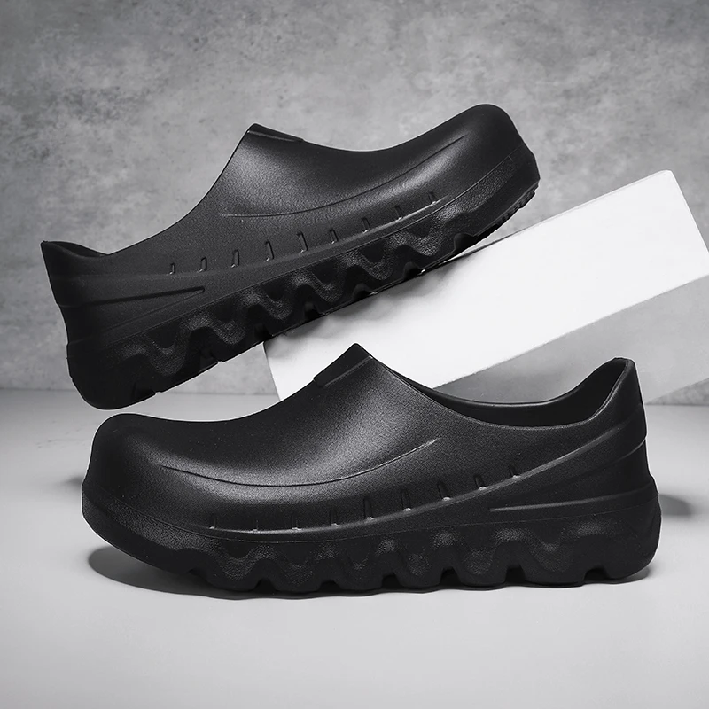Men Garden Clogs Slippers Waterproof Non-slip Oil Resistant Chef Safety Work Shoes for Kitchen Fishing Hospital Outdoor