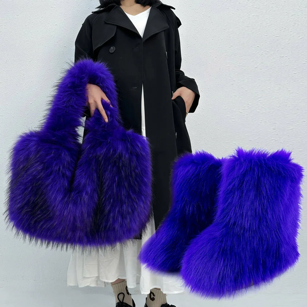 

2025 Новые универсальные зимние сапоги с высокой текстурой и мехом енота. Теплые хлопковые сапоги на меху. Модная плюшевая сумка-тоут в сочетании с меховыми средними сапогами.