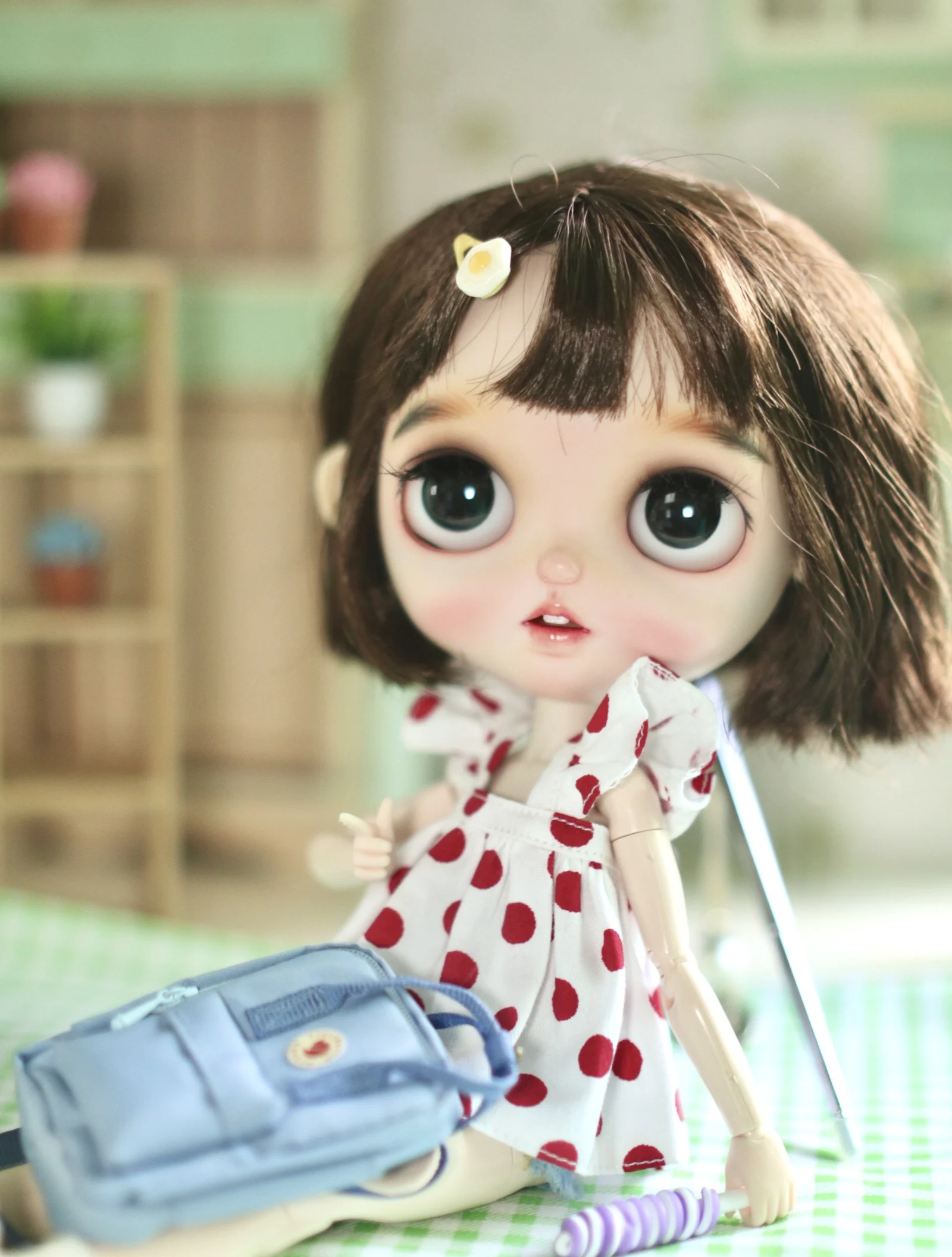 H01-A026 children handmade toy 1/6 ob24 azone blyth doll clothes beautiful black polka dot white top 1pcs