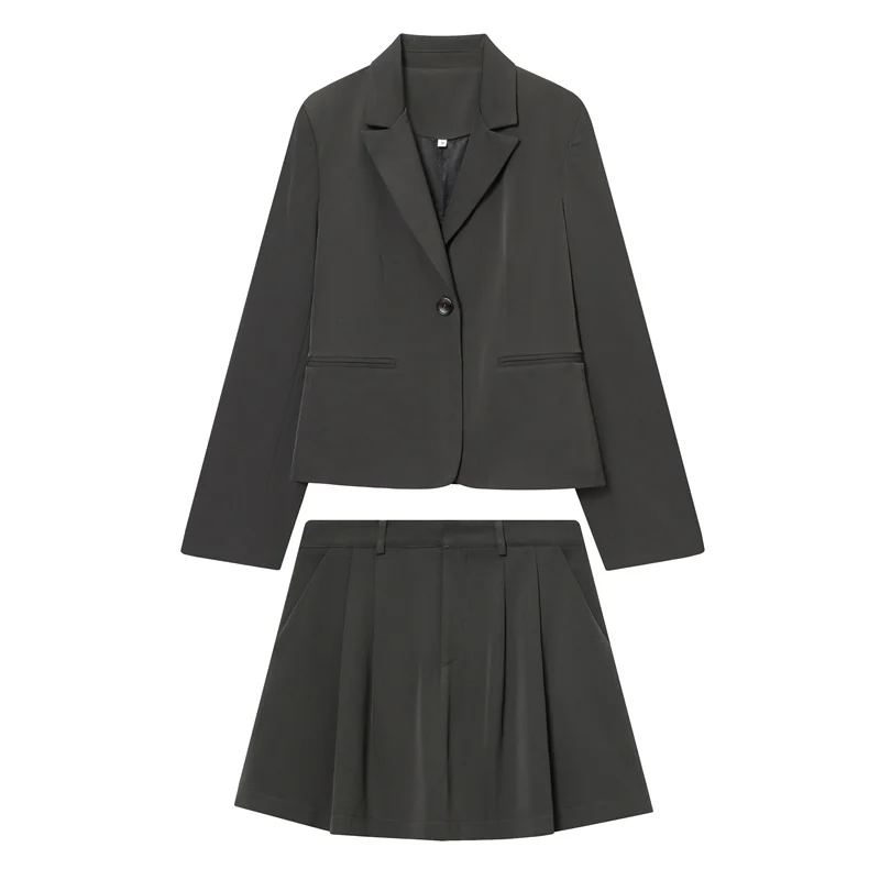 

2025 Autumn New Women's Fashion: stylish commuter tailored blazer and mid-waist pleated skirt set.