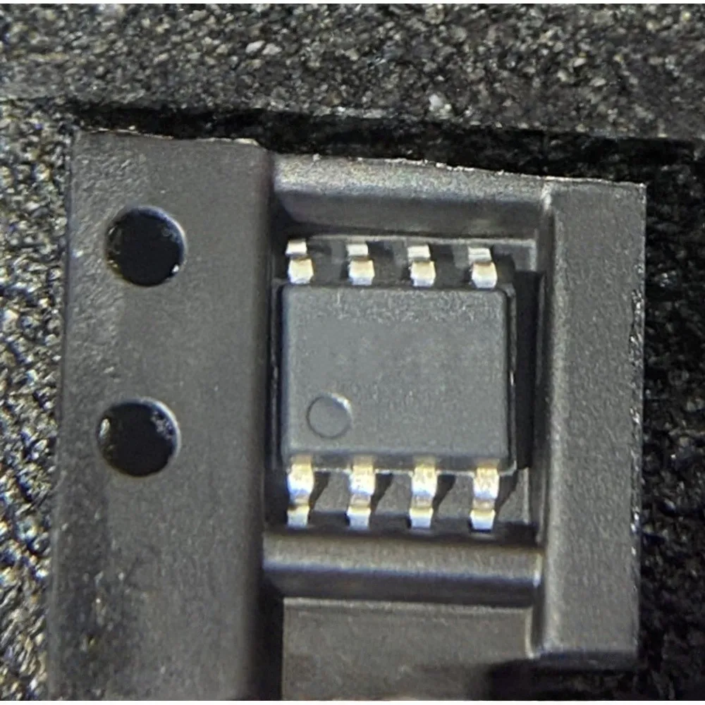 5PCS TPC8206 MS39549 TLP7820 TEA1104 PHC2300 FDS9945  SOP-8