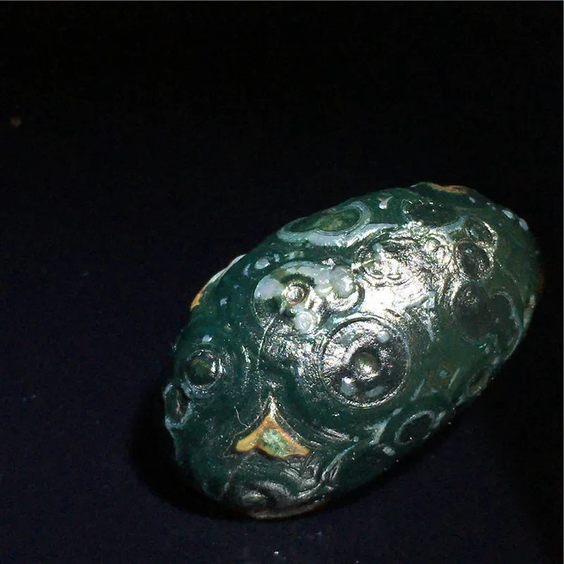Natural Mineral Specimens Colored Relief Original Stone Beads Alxa Gobi Agate Stone Surface Eye Stone  Beads for Jewelry Making