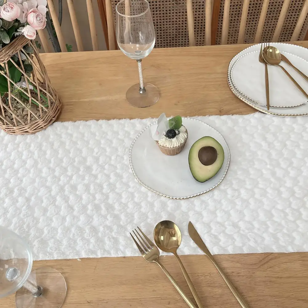 Soft Touch Table Runner Valentine’s Day Table Runner Heart Design 3d Simulated Rabbit Fur Decoration Elegant Holiday Dining
