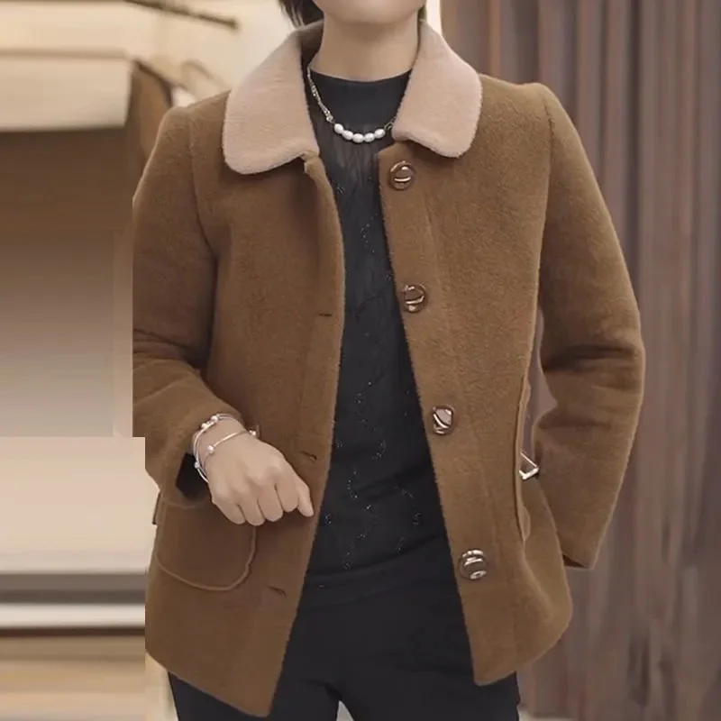 2025 Winter New Woolen Jacket Ladies Thick High Quality Mother Mink Fur Coat Women Middle-Aged Old Outerwear Fur Integration Top