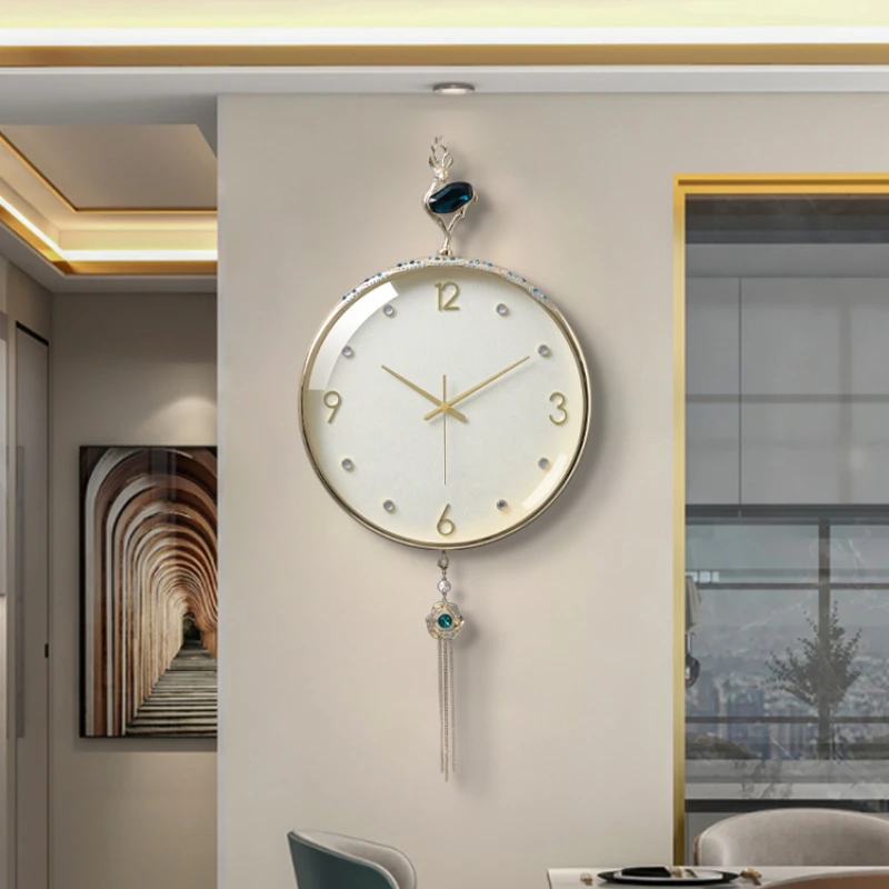 Nordic high -end 2022 new hanging clock personality creative watch living room home modern minimalist light luxury decoration