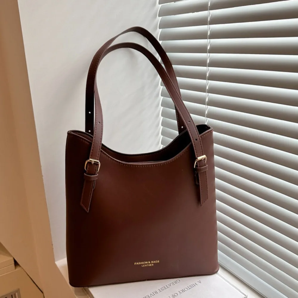 

Large Capacity Simple Tote Bag PU Leather Solid Color Vintage Handbags Handbag Underarm Bag Solid Color Shoulder Bag Students
