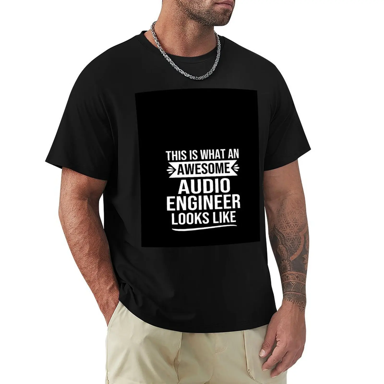 Funny audio engineer gifts audio engineering design: This Is What An Awesome audio engineer looks like T-Shirt