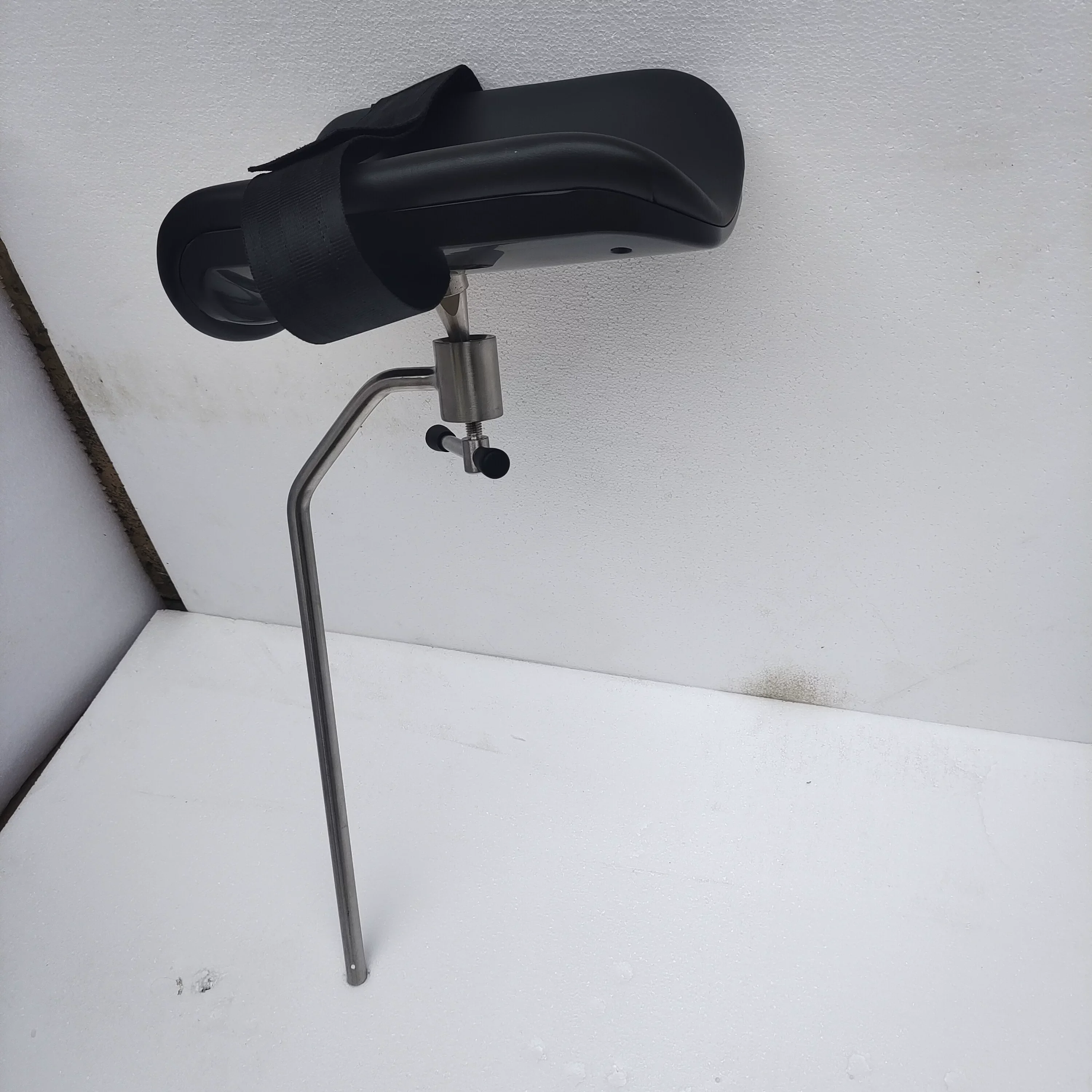 Surgical Table Leg Support Bracket Obstetric Bed/Gynecological Examination Specific Leg Rest