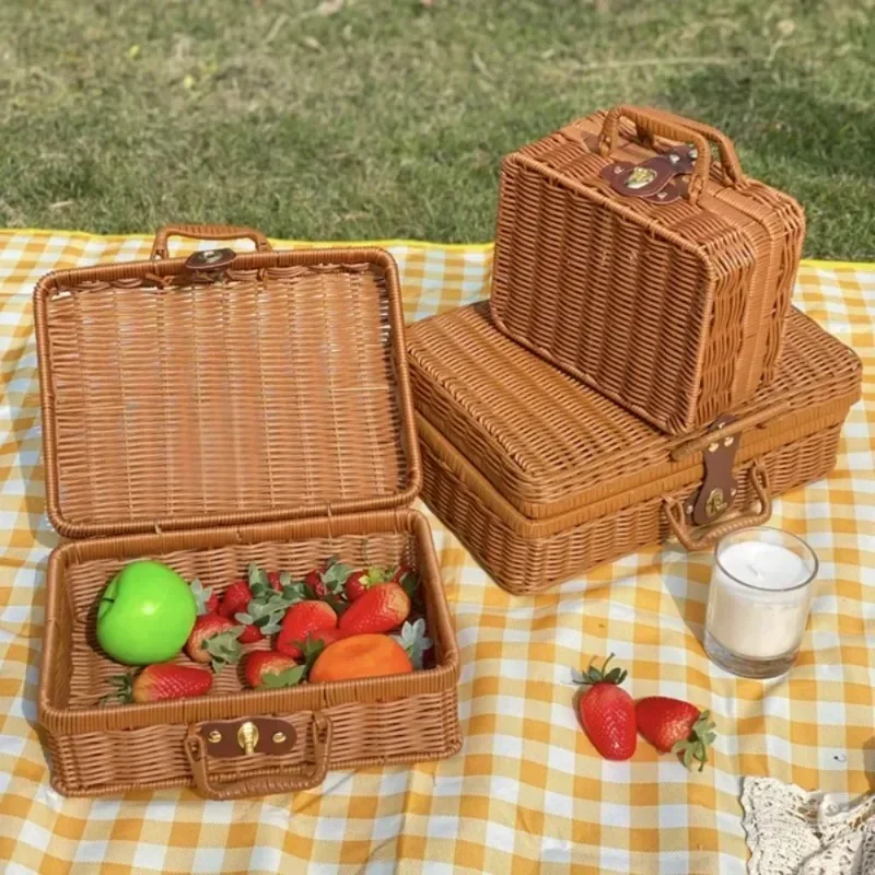 Retro Rattan Koffer Wicker handgemachte Reisekorb Camping Lebensmittelaufbewahrung Gepäck Stroh gewebt Snack Container Picknick Koffer