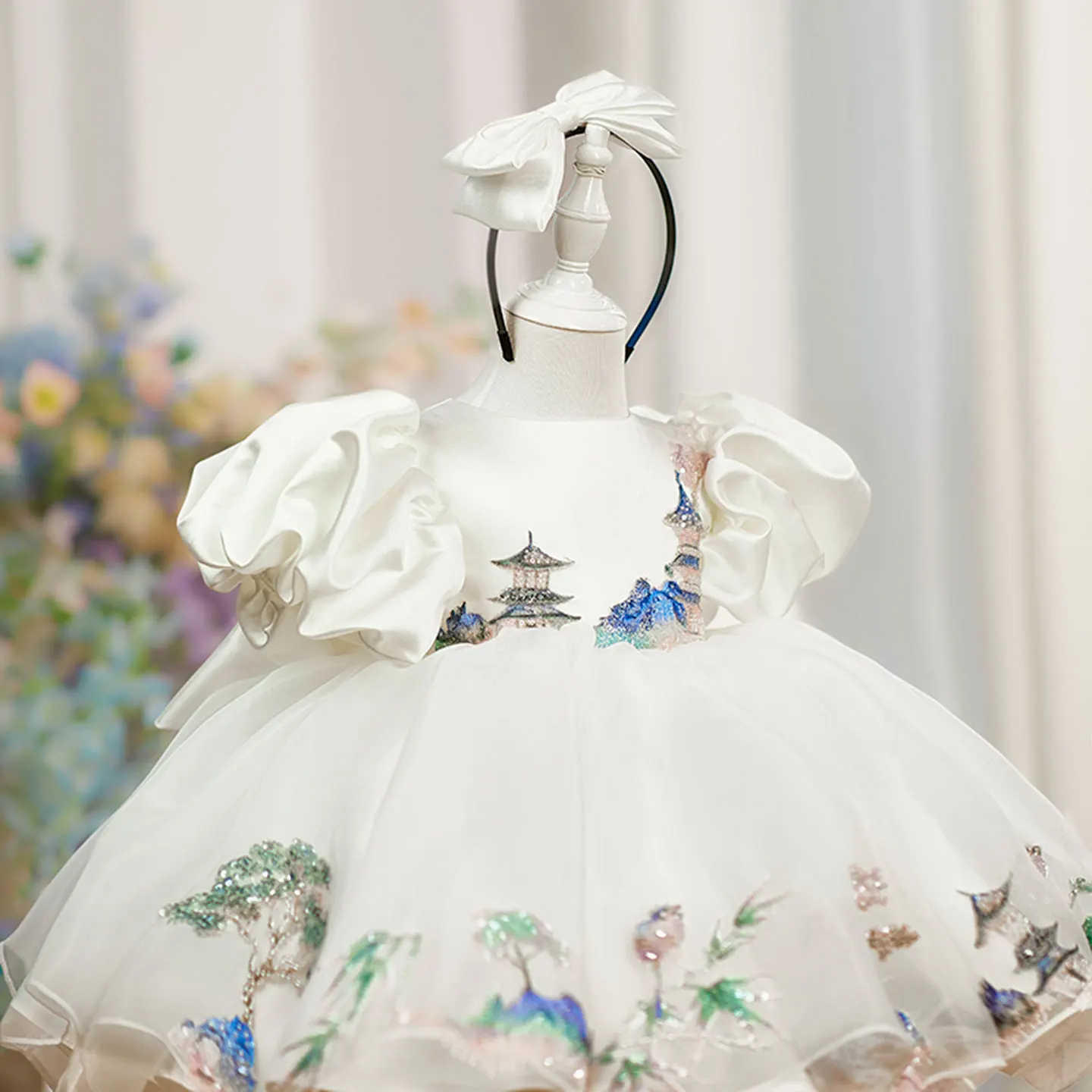 Dreamy Vow D228 Abito da ragazza di fiori ricamato di lusso al ginocchio Abito da principessa per bambini per matrimonio Compleanno Festival Festa Spettacolo