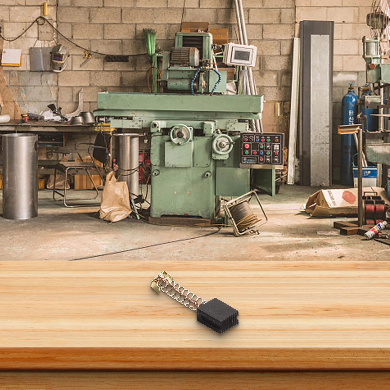 

For Parkside PBH 1500 A1 Replacement Brushes Motor Brushes Motor Maintenance 6x10x14mm Emery Intermittent Motor Fix