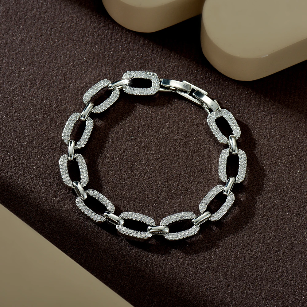 HIBRIDE Fashion Unisex Everyday Stereo White Bracelet Clothing Luxury Accessories Jewelry Party Holiday Wedding Gift B240