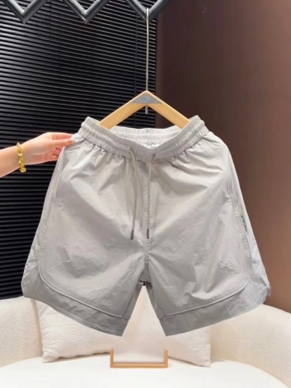 Summer Thin Quick Dry Candy Color Men's Fashionable Loose Breathable Sports Five-Quarter Beach Shorts Polyester Fiber Casual ...