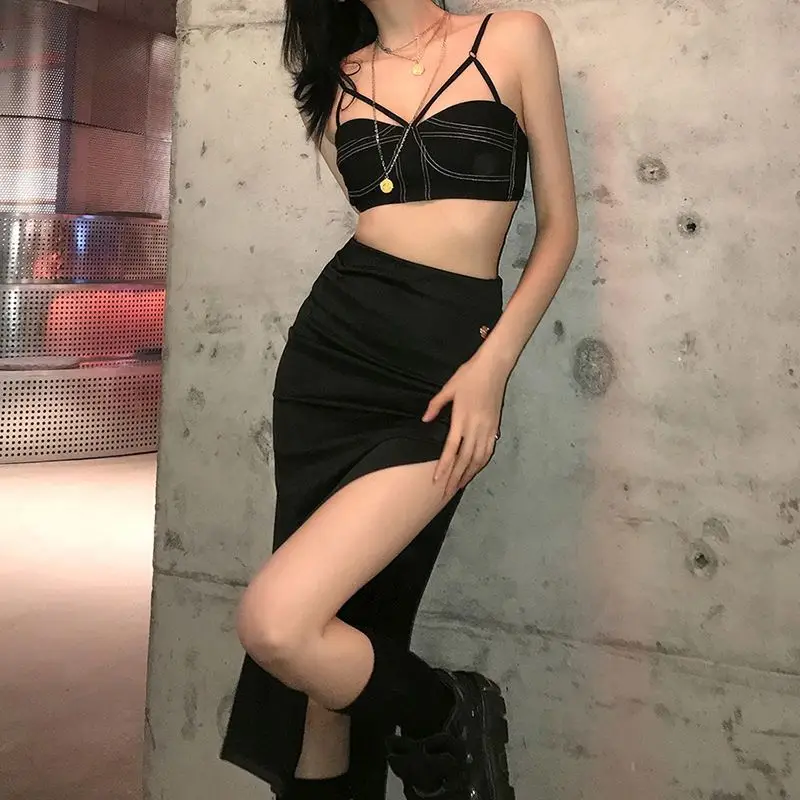 

Sexy Slit Irregular High Waist Black Hip Hugging Skirt Women Bouncing Popular on the Internet Slim Fit Slimming Mid Length Skirt