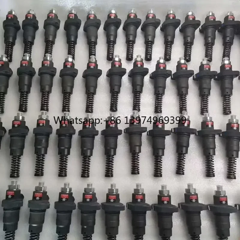 Diesel Engine Spare Parts Fuel Injector 02113695 for Deutz TCD2012