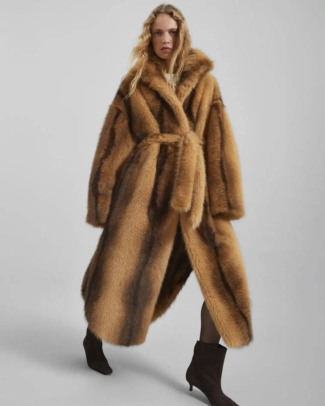 Fashion Women Tie-dye Long Faux Fur Coat Casual Full Sleeve Lapel V-neck Loose Furry Coats 2026 Lady Winter Daily Commute Wear