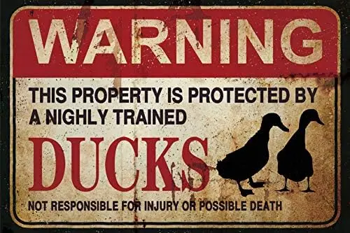 Thi Sproperty is Protected by Highly Trained Duck Vintage Style Metal Sign Iron Painting for Indoor & Outdoor Home Bar  sign