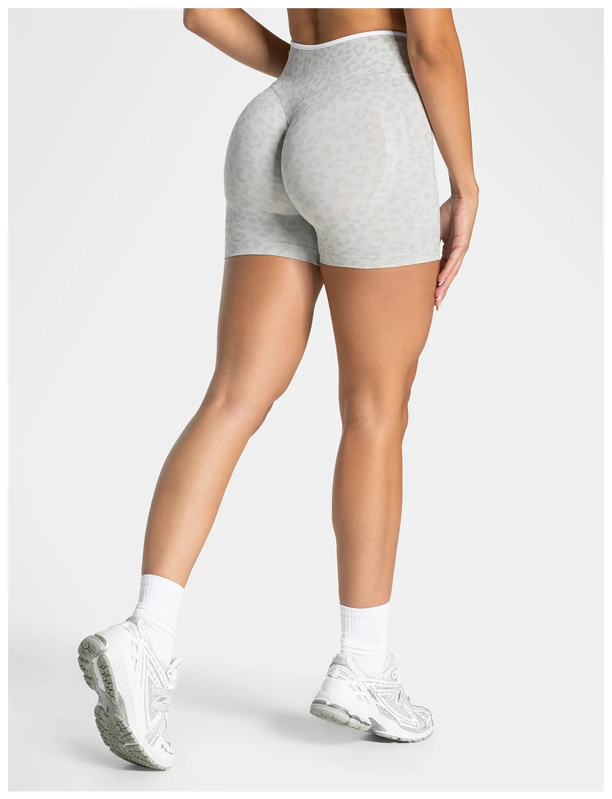 Size chart and fit details