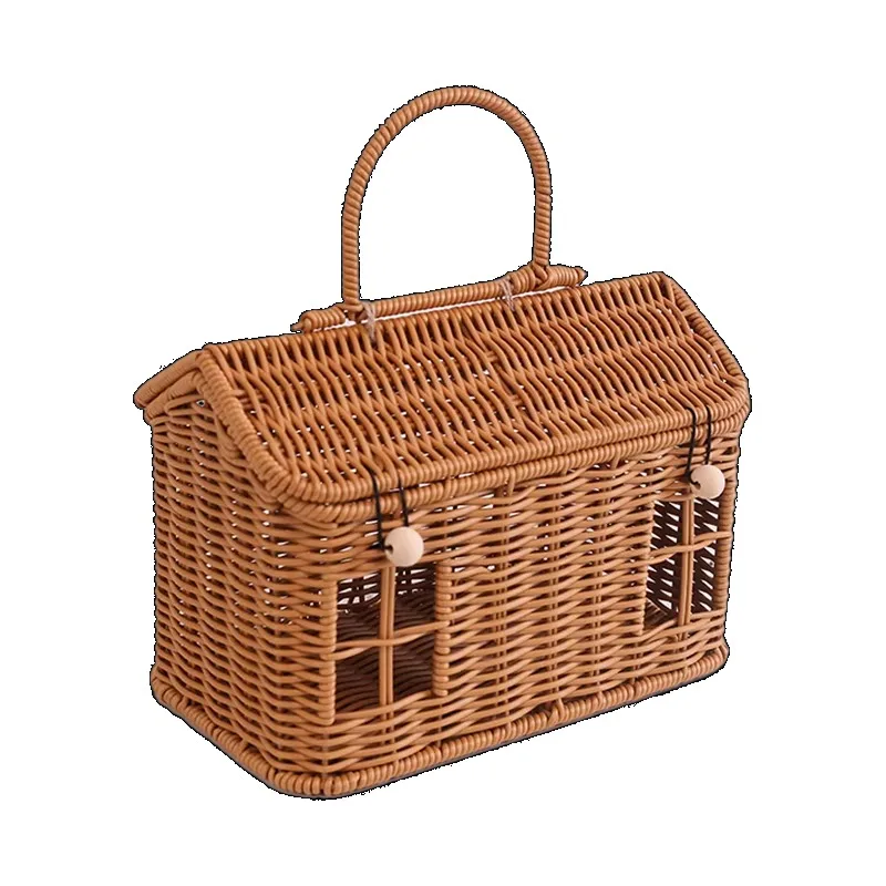 Quality Handmade Creative Small House Shape Rattan Picnic Storage Basket Wedding Party Gifts Bridesmaid Portable Gift Basket