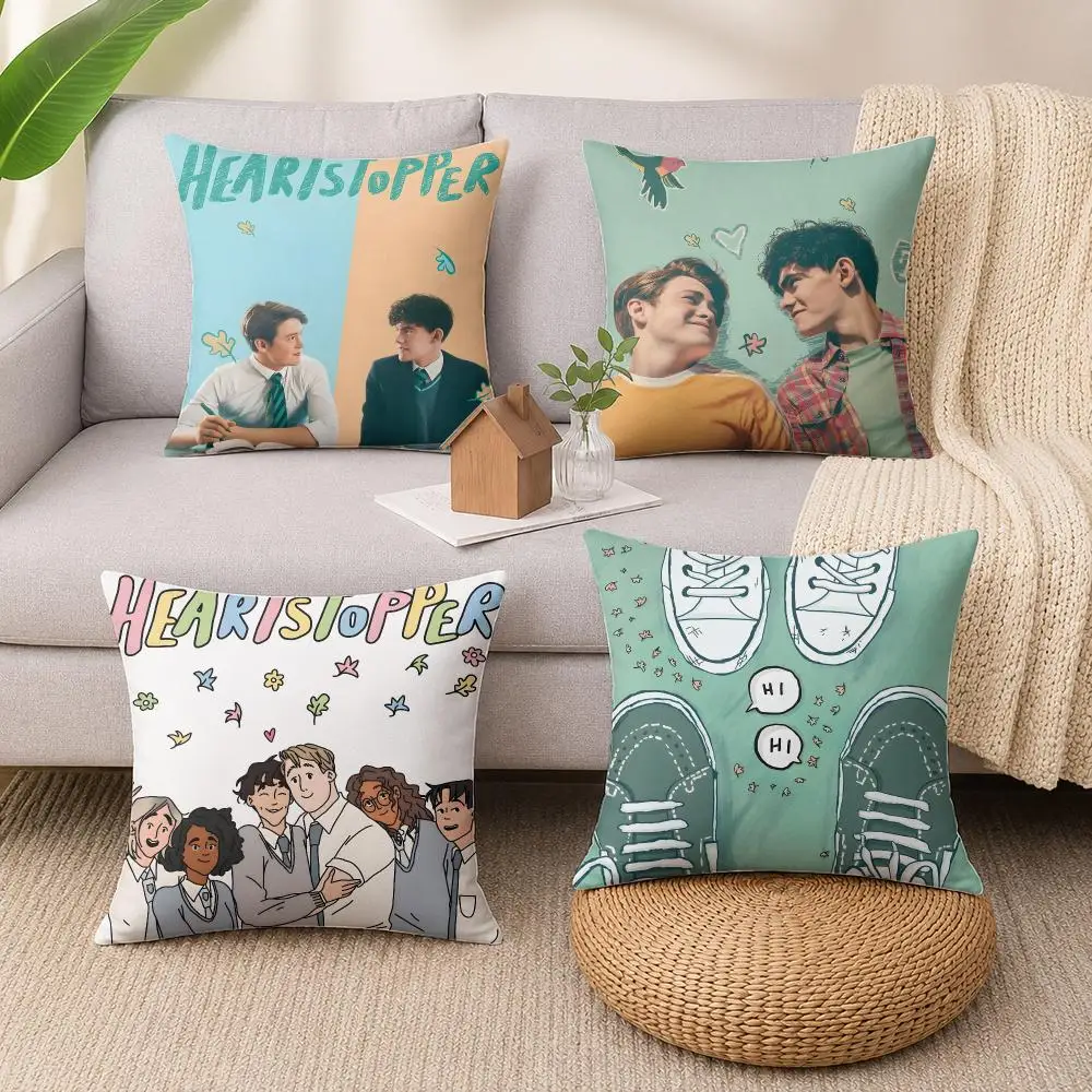 TV Hot H-Heartstopper Movie Cushion Cover Wrinkle-Resistant Short Plush Cushion Covers Breathable Machine-Washable