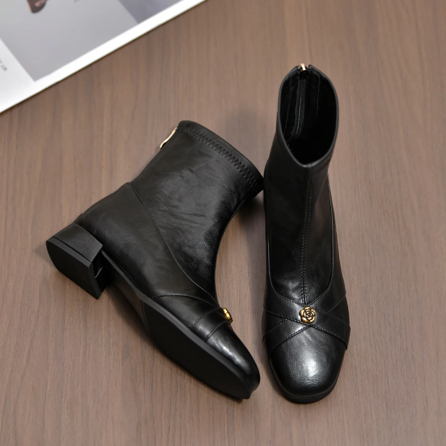 

Удобные женские ботинки на низком каблуке с круглым носком, массивные повседневные ботинки, черные облегающие ботинки больших размеров для осени и зимы