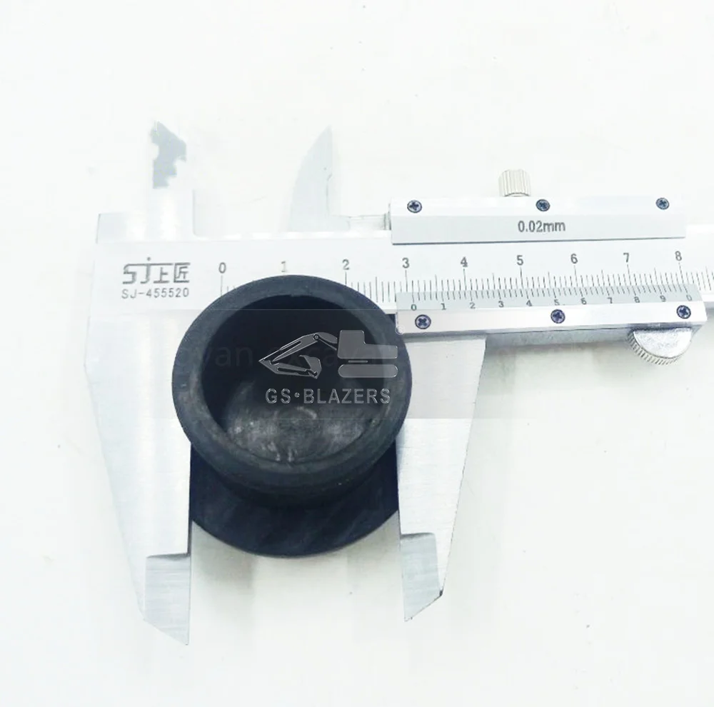 

For 119620-01750 Doosan Daewoo DH55 60 80-7 Engine Flywheel Housing Rubber Cover Motor Plug Cover Excavator Parts