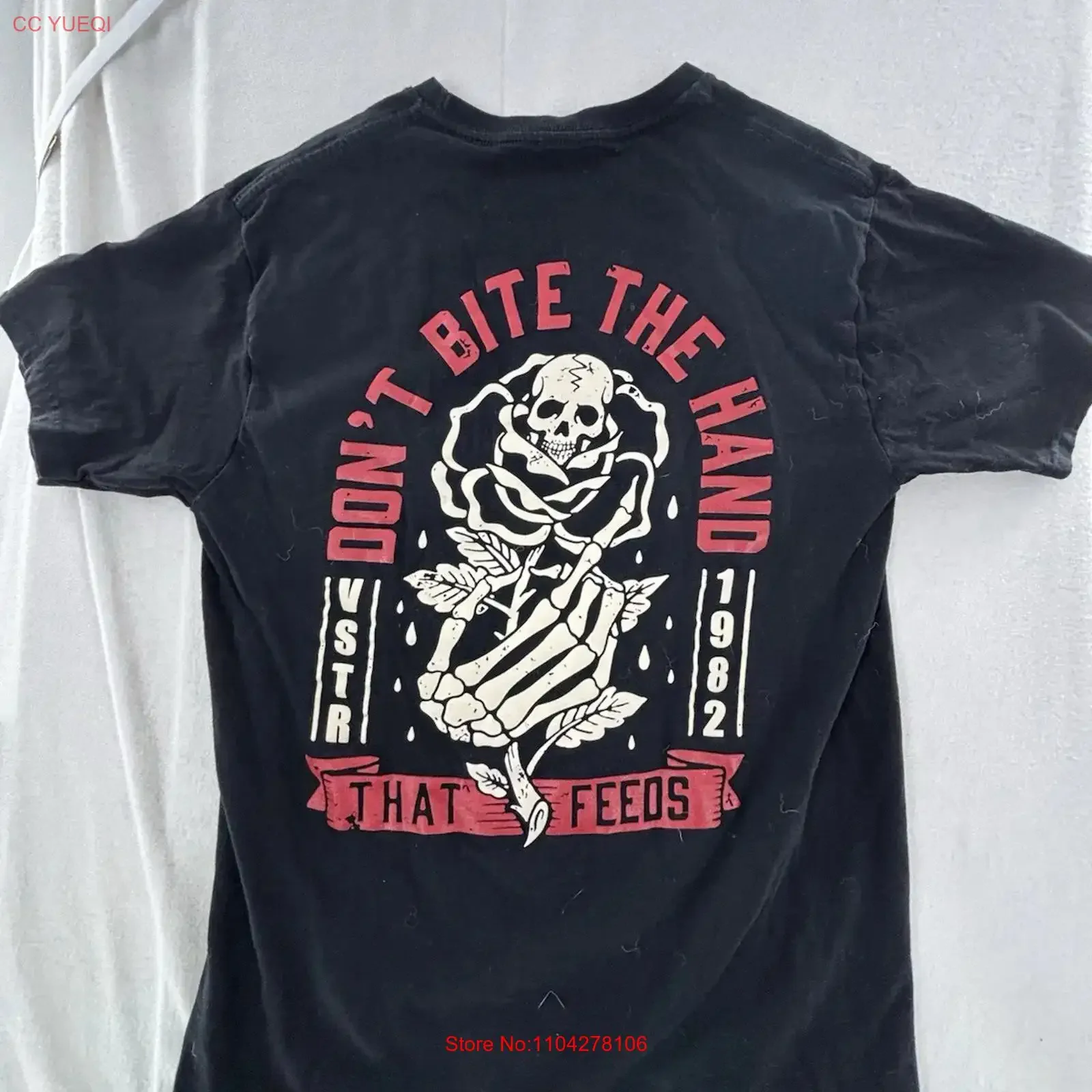 VSTR T Shirt Mens  Black Size Medium M Dont Bite The Hand That Feeds vintage Washed designer clothes Soft streetwear Unisex